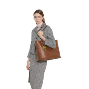 Gucci Emblem large tote bag