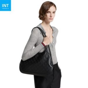 Gucci B medium shoulder bag