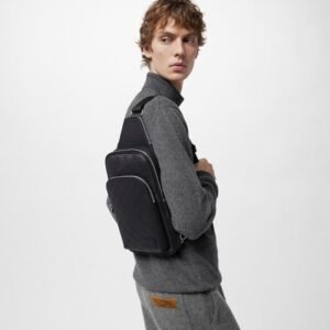 Louis Vuitton N45303 Avenue Slingbag NM