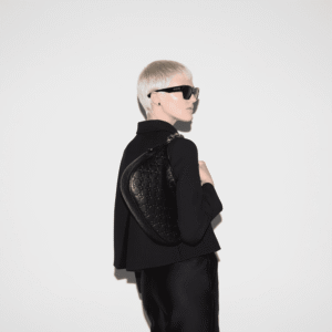 GG EMBLEM LARGE SHOULDER BAG