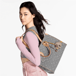 Louis Vuitton M13189 OnTheGo MM