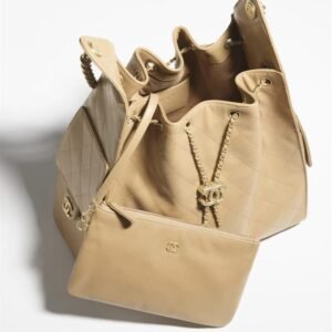 CHANEL 25 Medium Handbag