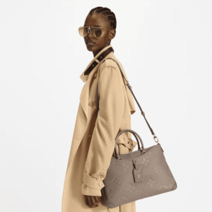 Louis Vuitton TRIANON medium handbag M46504