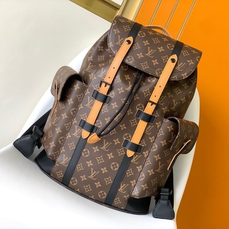 Louis Vuitton M46686 Christopher MM