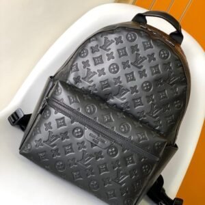 Louis Vuitton M46553 Discovery Backpack