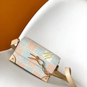 Louis Vuitton N40674 Steamer Wearable Wallet