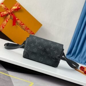 Louis Vuitton M81783 Steamer Wearable Wallet