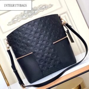 Louis Vuitton Melie M44014