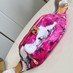 Louis Vuitton M24987 Rush Bumbag