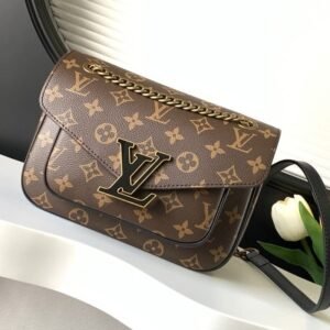 Louis Vuitton M45592 Passy Bag