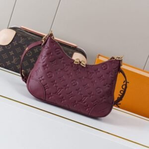 Louis Vuitton M25827 Boulogne PM