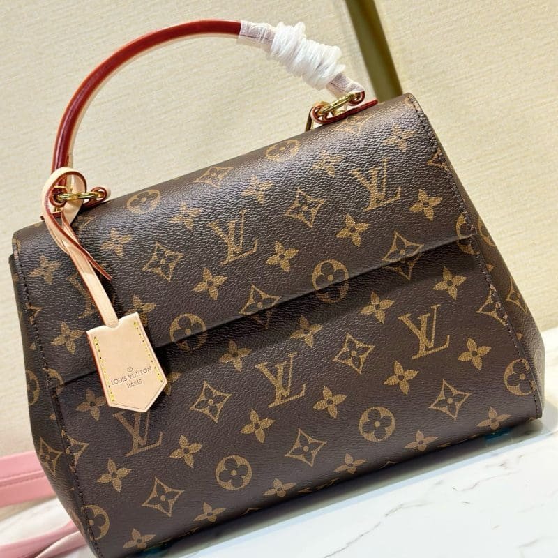 Louis Vuitton Cluny BB M44267