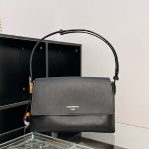 Louis Vuitton M13148 Low Key Messenger