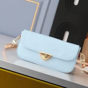 Louis Vuitton M82970 Malibu Pochette