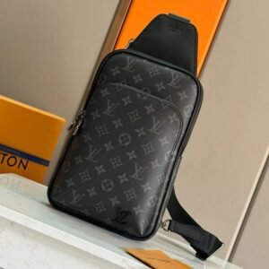 Louis Vuitton M47137 Avenue Slingbag