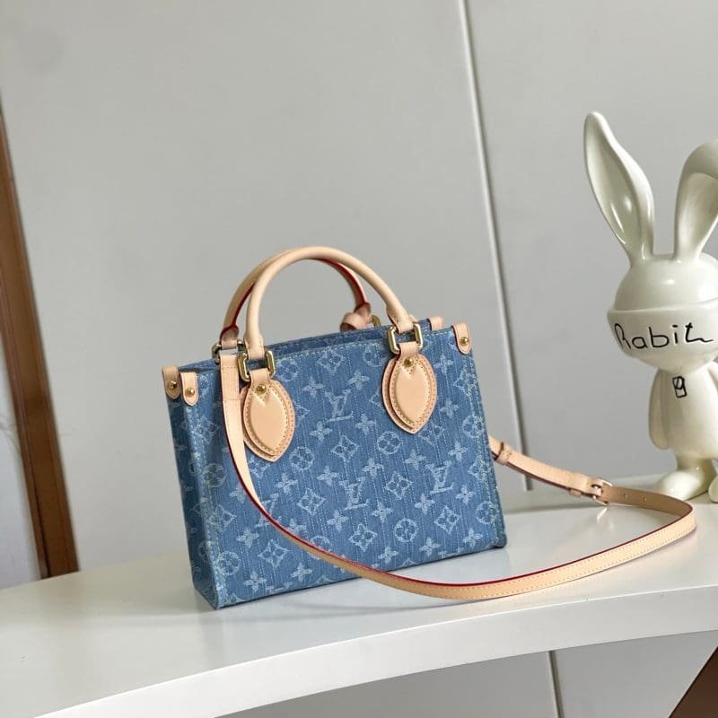 Louis Vuitton M14633 OnTheGo PM