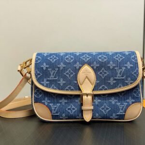 Louis Vuitton M13070 Diane