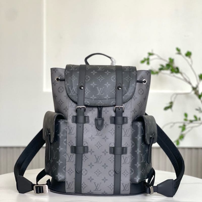 Louis Vuitton M46331 Christopher PM