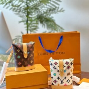 Louis Vuitton M83344 Envelope Pouch