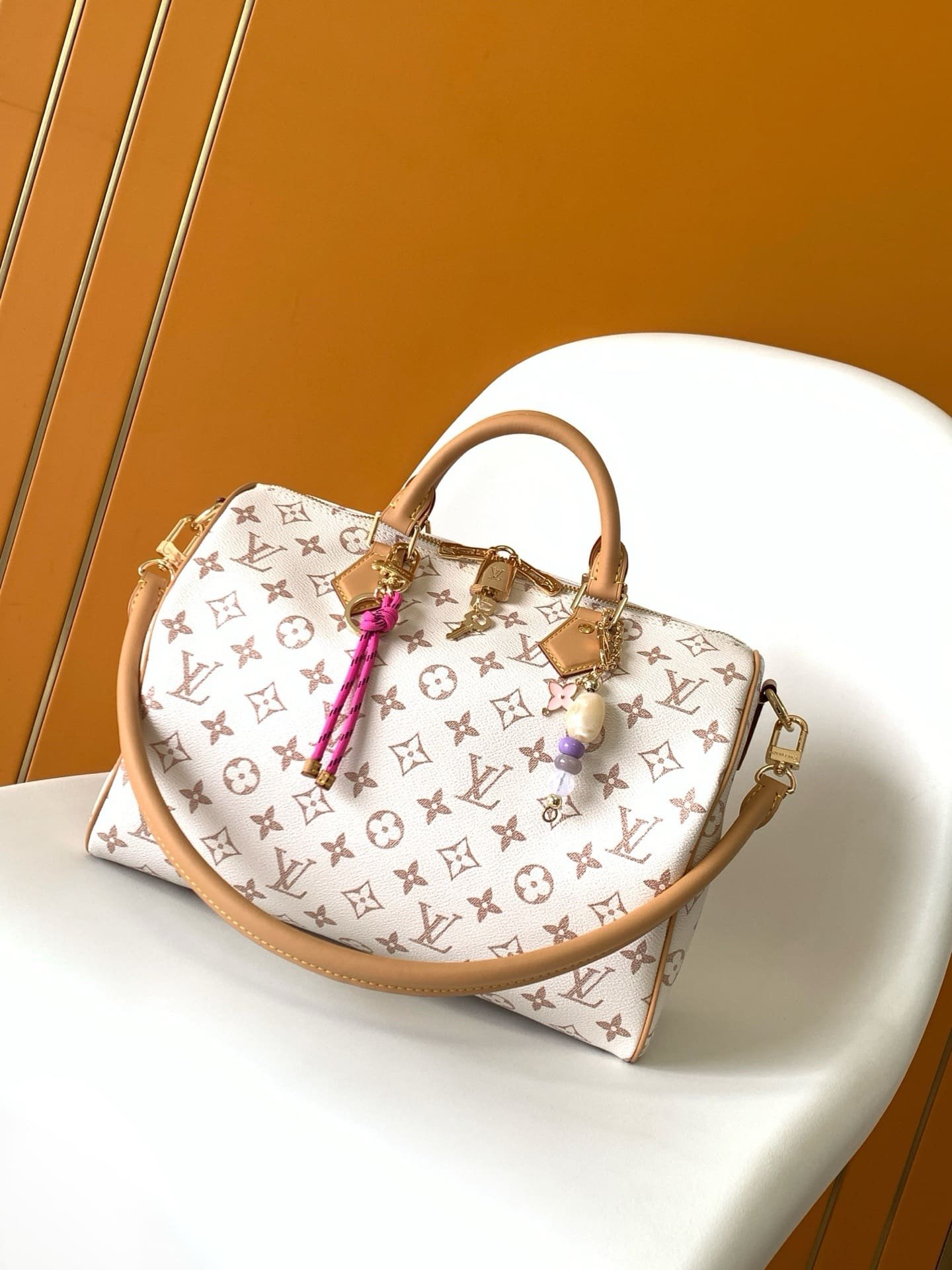 Louis Vuitton M15108 Speedy Soft 30 Lucky - Image 4