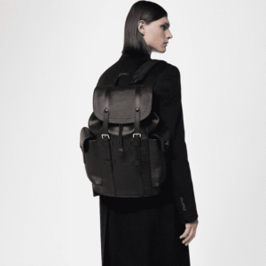 Louis Vuitton M50159 Christopher MM