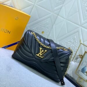Louis Vuitton M21615 New Wave Chain Bag GM Black