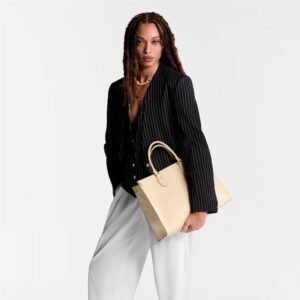 Louis Vuitton M46531 OnTheGo MM