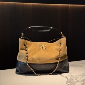 Chanel 25 Shopping Bag