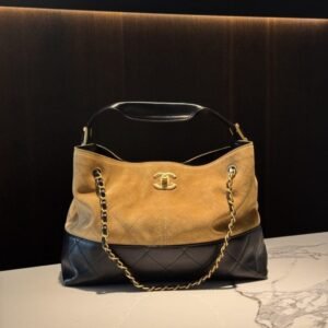 Chanel 25 Shopping Bag