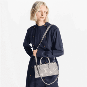 Louis Vuitton M14213 OnTheGo East West